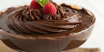 Receita de Mousse de Chocolate e de Laranja by Raiza Costa